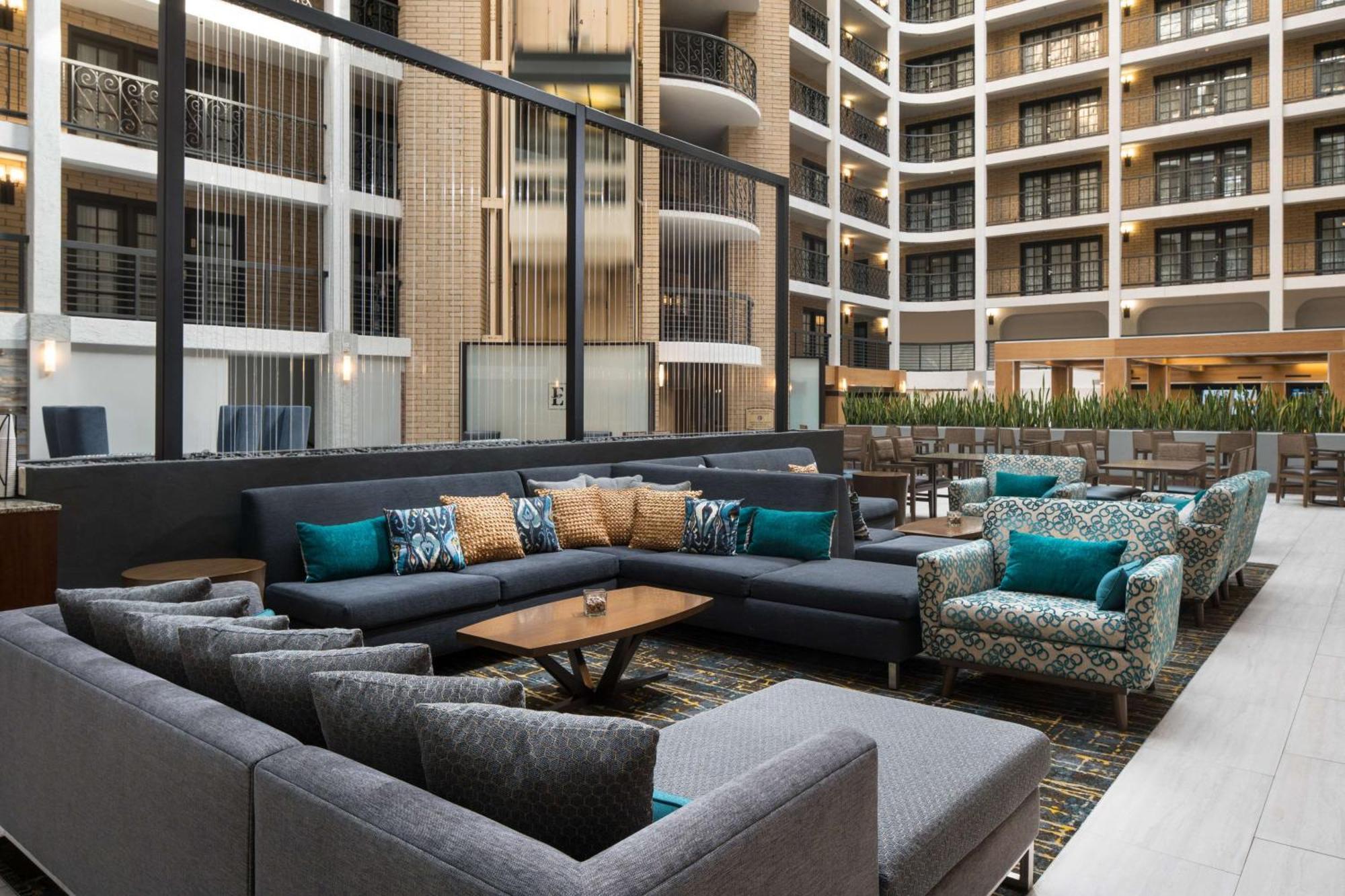 Embassy Suites By Hilton Austin Central Екстериор снимка