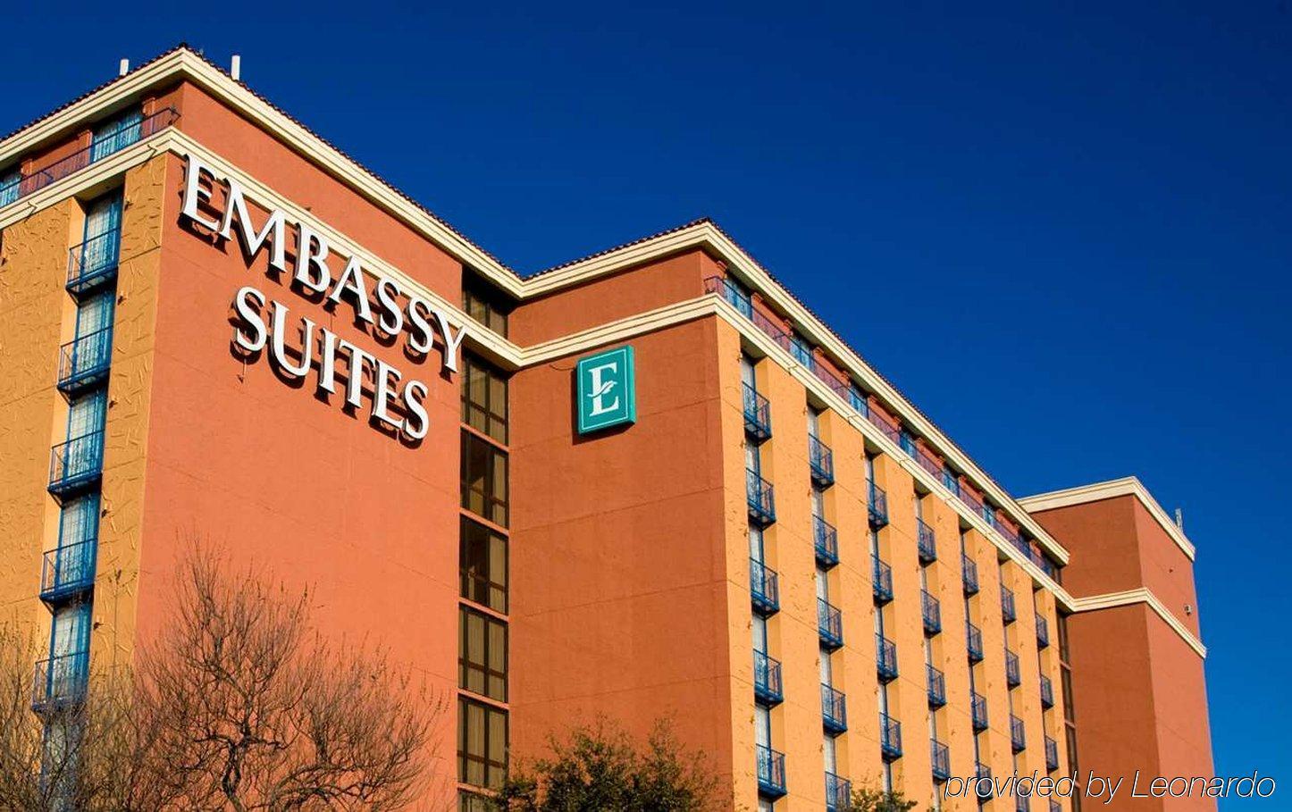 Embassy Suites By Hilton Austin Central Екстериор снимка